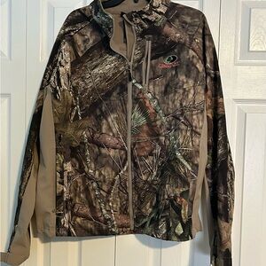 Mossy Oak Men’s Camouflage Softshell Jacket - Brown/Tan/Green